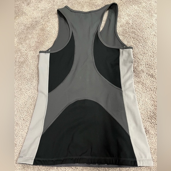 Gymshark / Illusion Tank Top / M - Picture 5 of 6